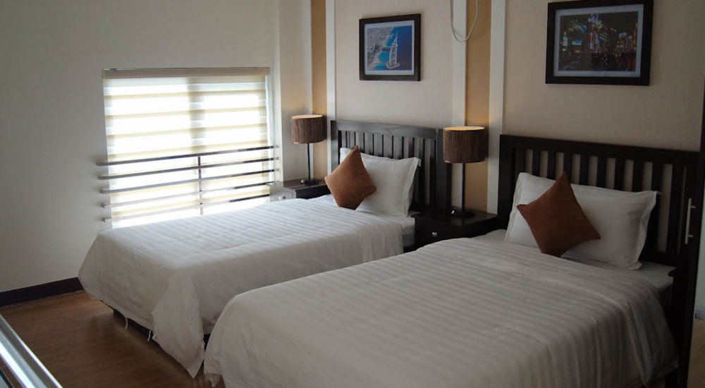 Prime City Resort Hotel Angeles Esterno foto