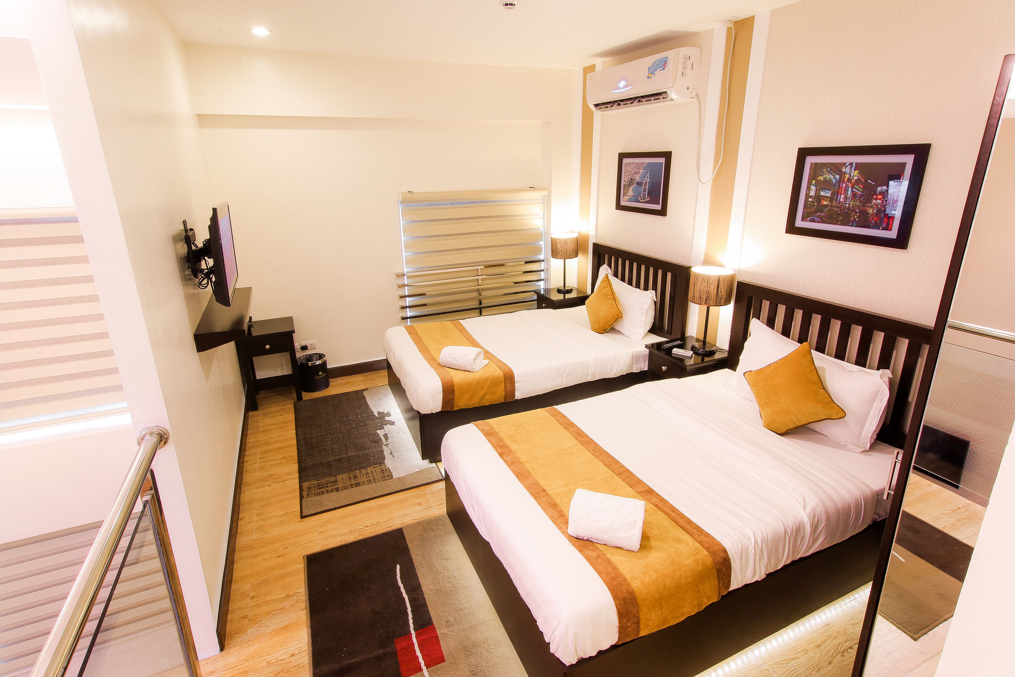 Prime City Resort Hotel Angeles Esterno foto