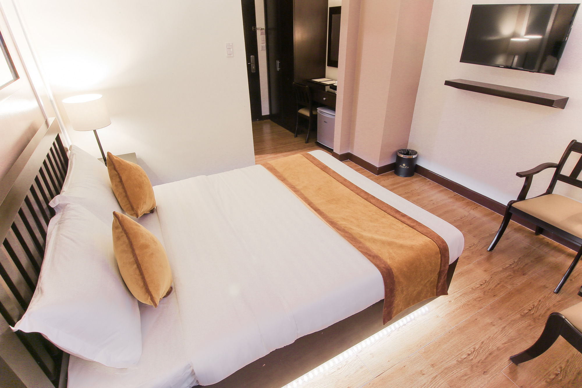 Prime City Resort Hotel Angeles Esterno foto