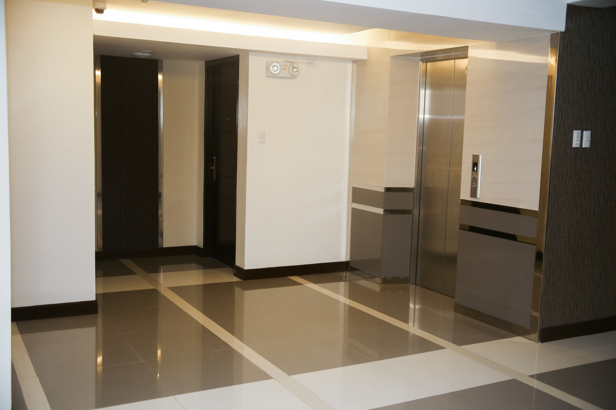 Prime City Resort Hotel Angeles Esterno foto